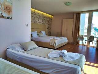 Отель Aphrodite Beach Hotel Несебр Номер-студио с видом на море и балконом-8